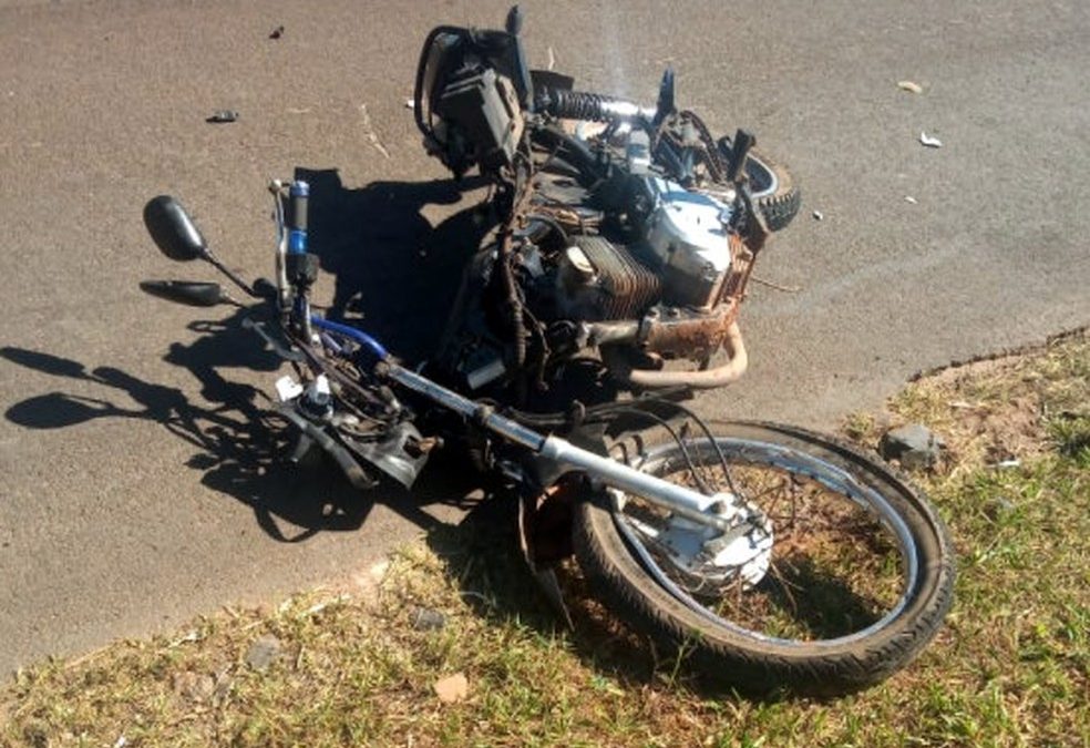 Região: Motociclista morre em Porto Ferreira após colisão frontal na SP-215