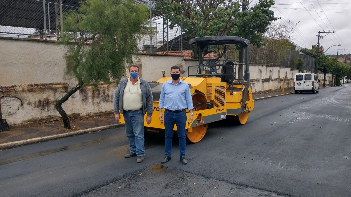 PROGRAMA ASFALTO NOVO: Recapeamento de quase toda a extensão da Avenida Bom Jesus é iniciado