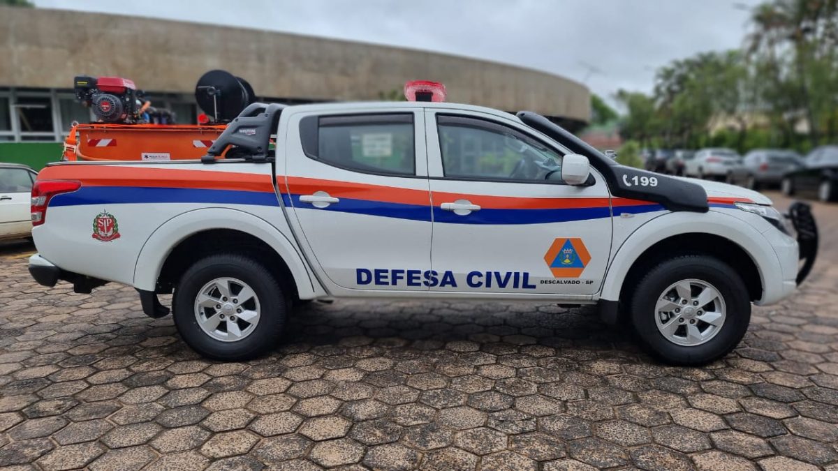 Prefeitura de Descalvado recebe caminhonete para a Defesa Civil