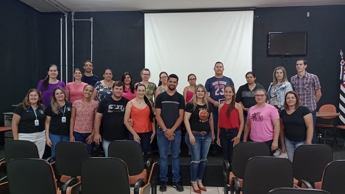 Empreendedores do ramo alimentício participam de curso do Sebrae Aqui