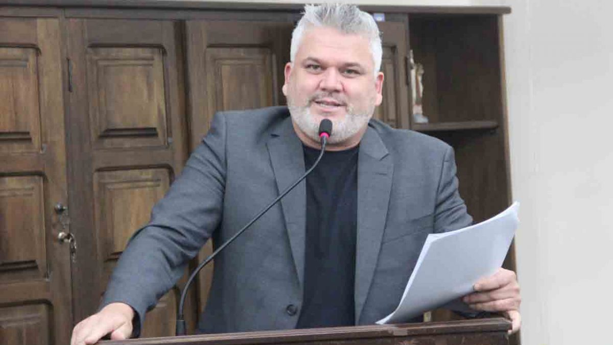 Vereador Pastor Adilson tem mais de 12 Projetos aprovados em favor dos autistas