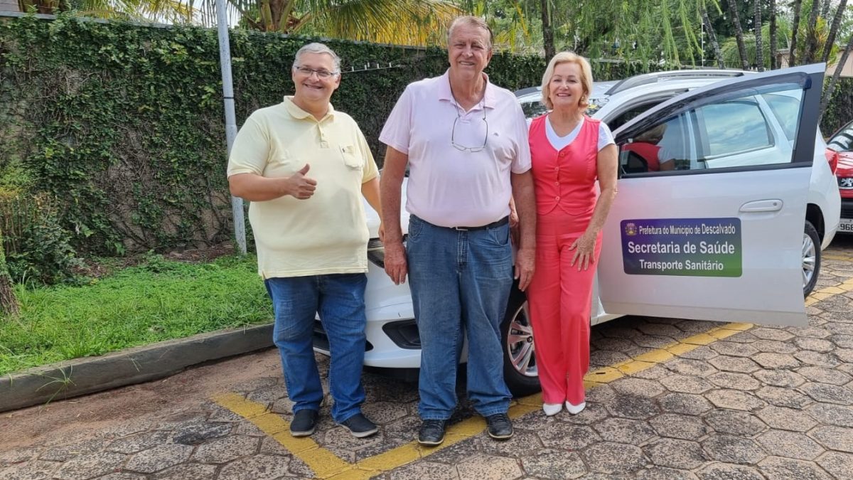 Saúde Municipal recebe veículo 0 km com capacidade para sete pessoas